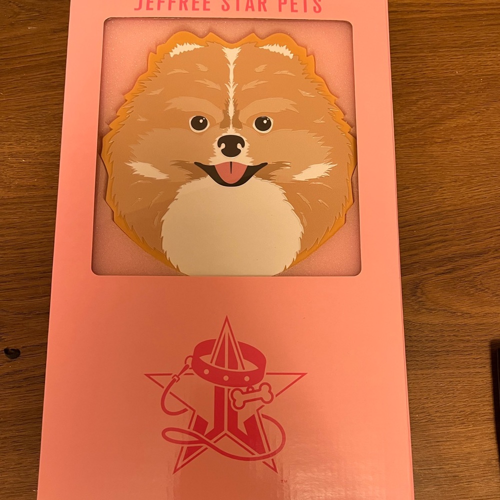 Jeffree Star Pets mirror